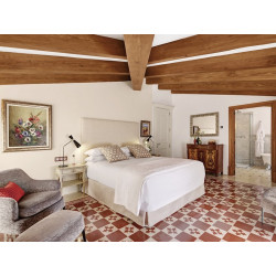 Hotel Gloria De Sant Jaume