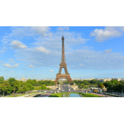 Окно в Париж