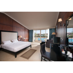 Hawaii Caesar Aqua Park