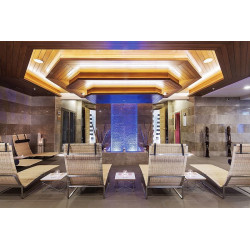 DoubleTree by Hilton Hotel...