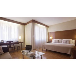 Mariano Cubi Aparthotel...