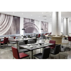 NH Barcelona Diagonal Center