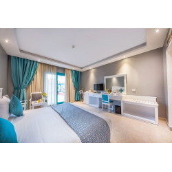 SUNRISE Garden Beach Resort...