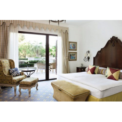 Castillo Hotel Son Vida, a...